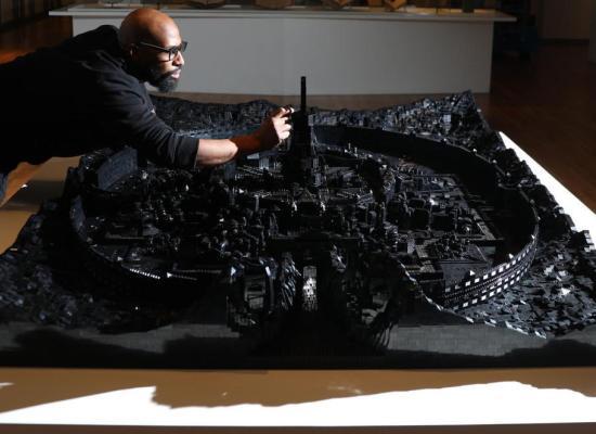 © Ekow Nimako - Kumbi Saleh 3020 CE (100.000 LEGO® stones)